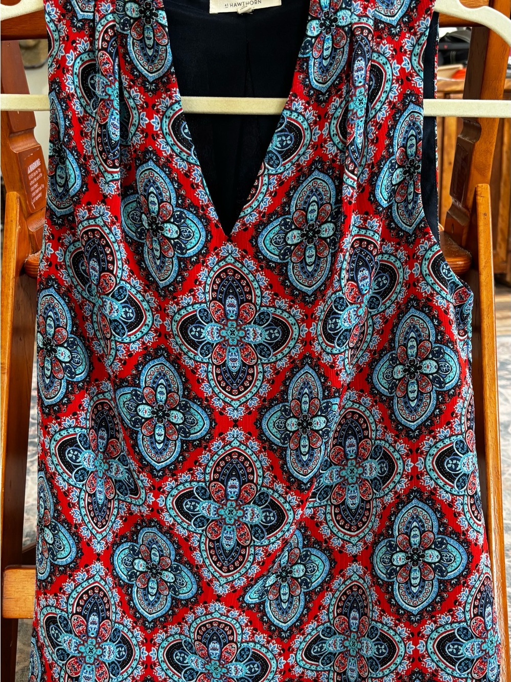 41 Hawthorn Red Paisley V-Neck Tank Top